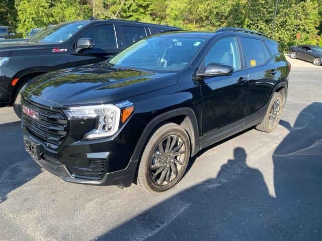 2024 GMC Terrain AWD SLE