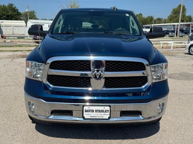 2022 RAM 1500 Classic Tradesman Crew Cab 4x4 57 Box