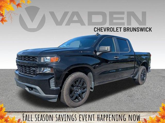 2021 Chevrolet Silverado 1500 2WD Crew Cab Short Bed Custom