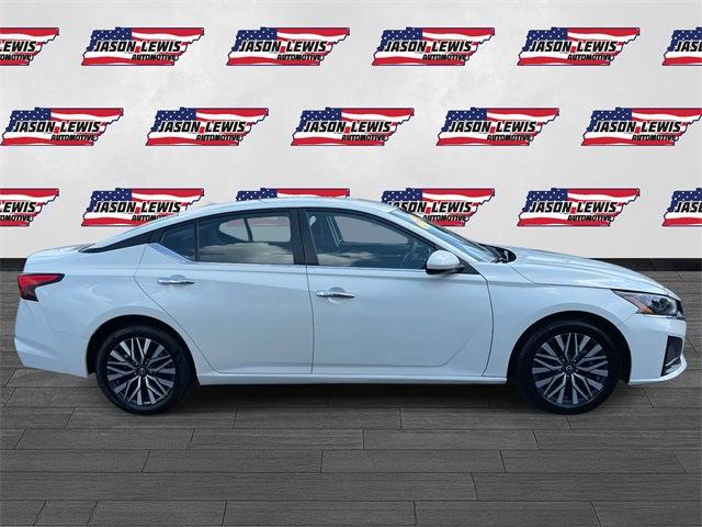 2023 Nissan Altima SV FWD