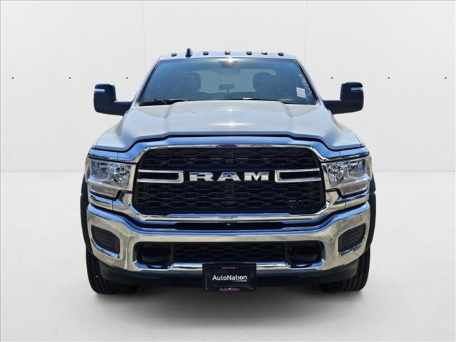 2024 RAM Ram 5500 Chassis Cab RAM 5500 TRADESMAN CHASSIS CREW CAB 4X4 84 CA