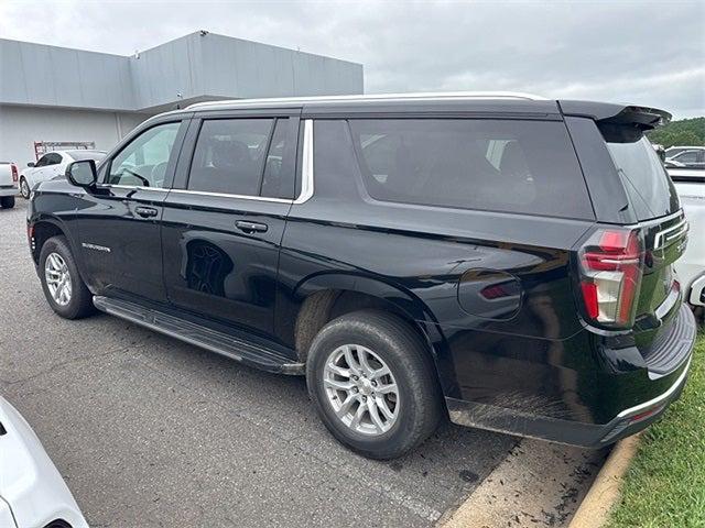 2023 Chevrolet Suburban 4WD LT