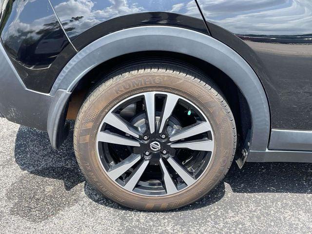 2019 Nissan Kicks SR