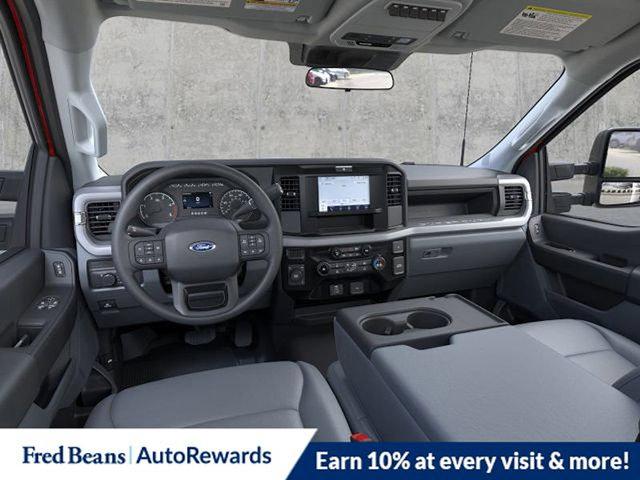 2025 Ford F-550 XL