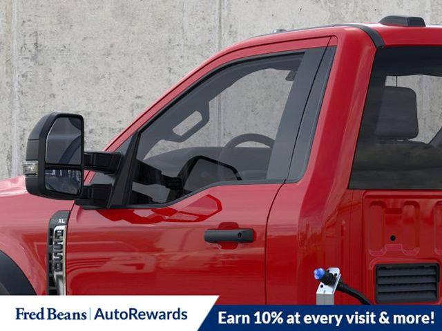 2025 Ford F-550 XL