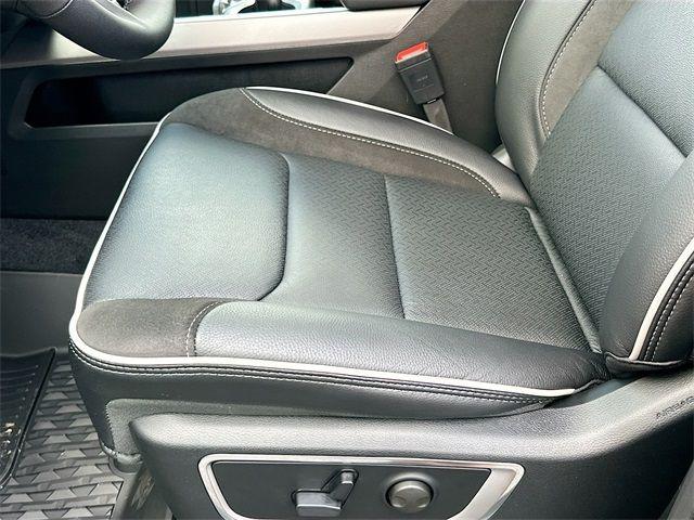 2026 Ram 1500 Laramie Crew Cab 4x4 57 Box