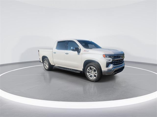 2023 Chevrolet Silverado 1500 4WD Crew Cab Short Bed LTZ