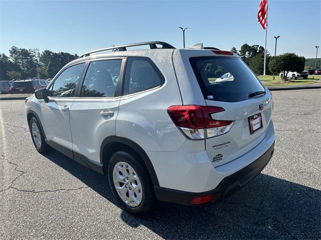 2022 Subaru Forester Base