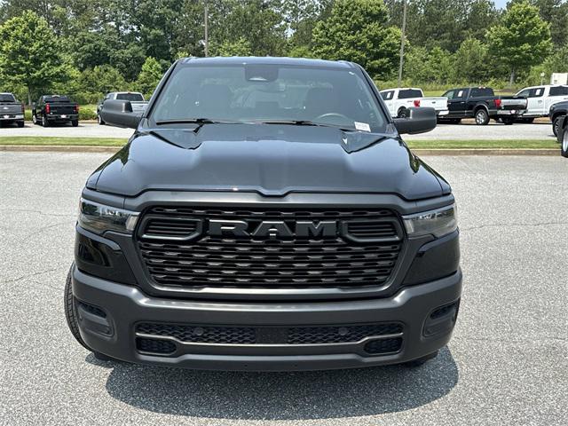2025 RAM 1500 Tradesman Quad Cab 4x4 64 Box