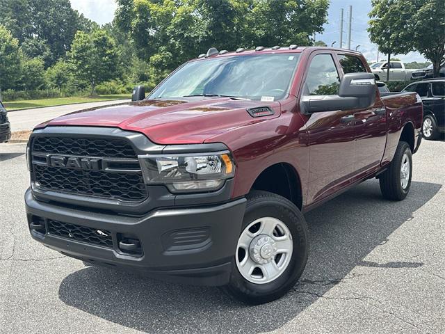 2024 RAM 2500 Tradesman Crew Cab 4x4 64 Box