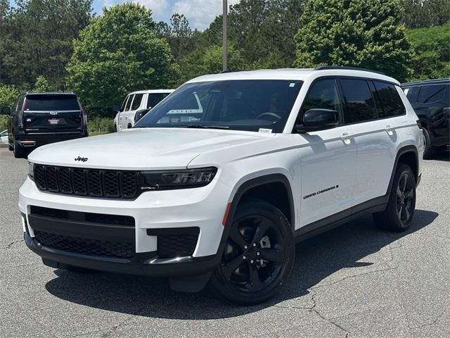 2023 Jeep Grand Cherokee L Altitude 4x4 2023 Jeep Grand Cherokee L Altitude 4x4