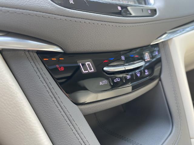 2020 Cadillac XT5 FWD Premium Luxury