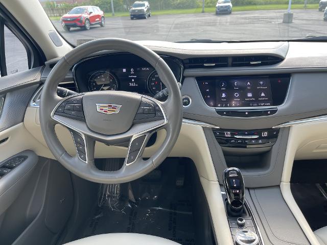 2020 Cadillac XT5 FWD Premium Luxury