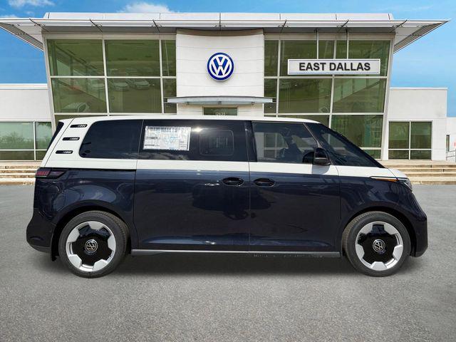 2025 Volkswagen ID. Buzz Pro S Plus with 4MOTION