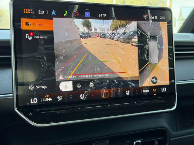 2025 Volkswagen ID. Buzz Pro S Plus with 4MOTION