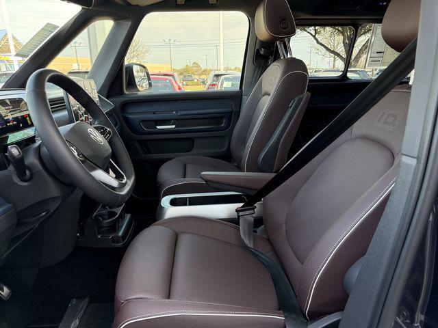 2025 Volkswagen ID. Buzz Pro S Plus with 4MOTION