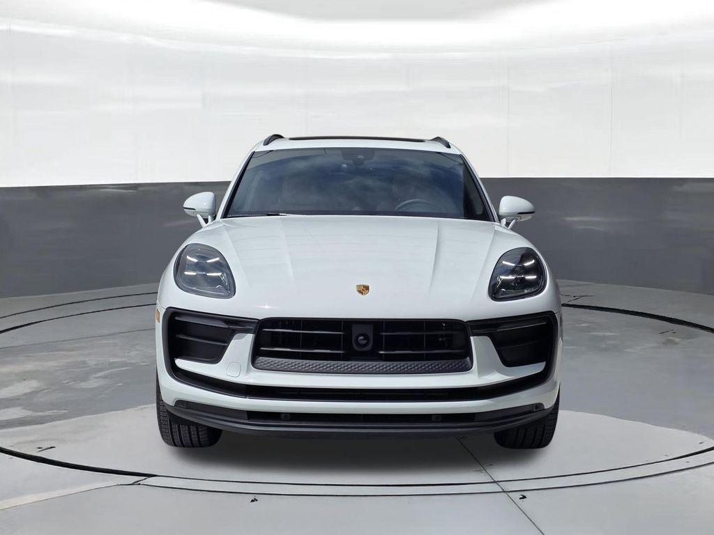 2026 Porsche Macan Base - Photo 6