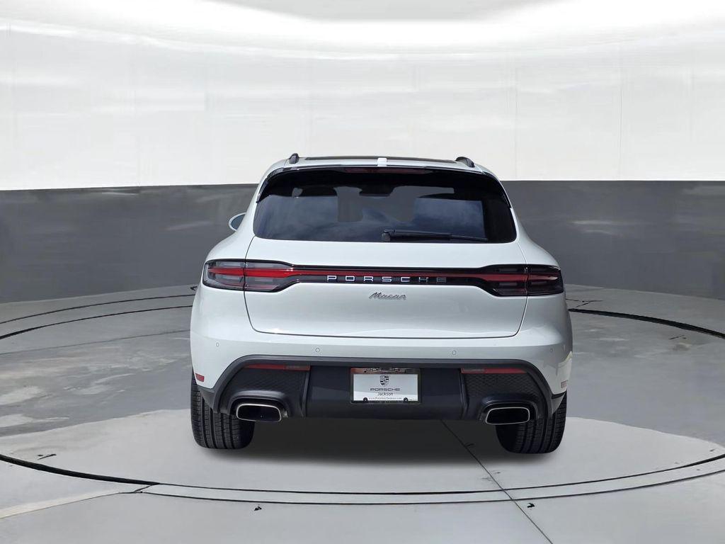 2026 Porsche Macan Base - Photo 10