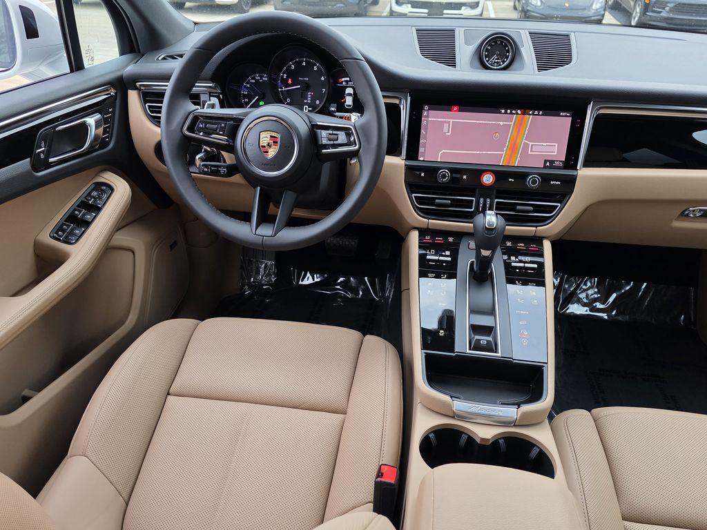 2026 Porsche Macan Base - Photo 28