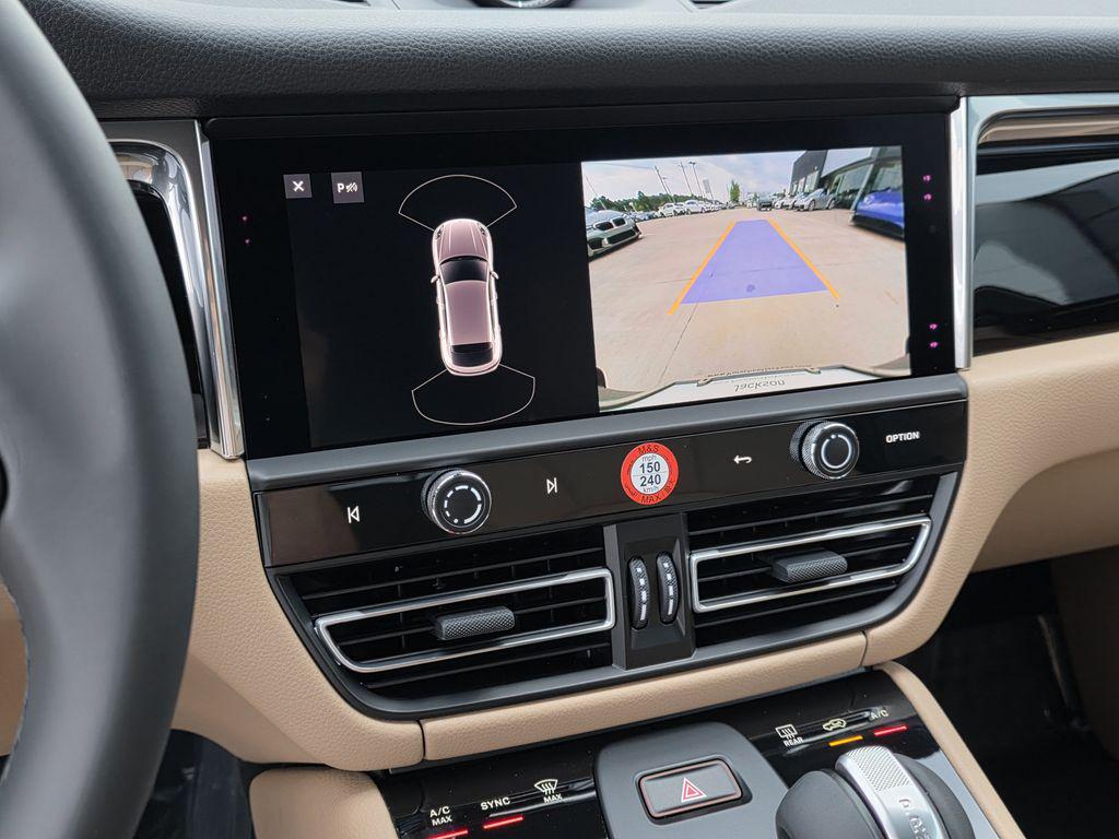 2026 Porsche Macan Base - Photo 33