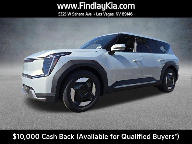 2026 Kia EV9 Light's photo
