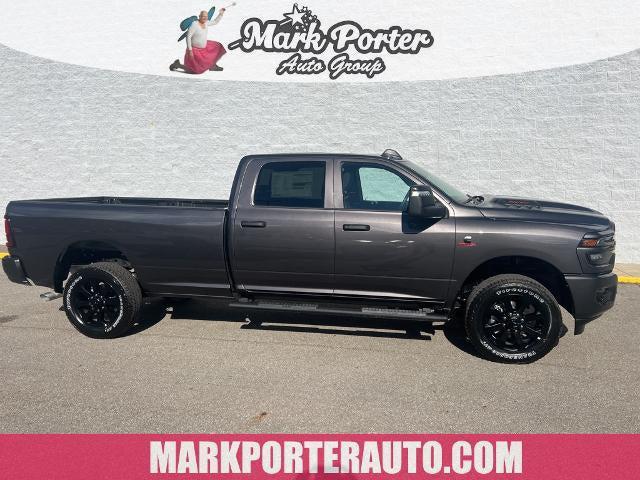 2026 RAM Ram 2500 RAM 2500 BLACK EXPRESS CREW CAB 4X4 8 BOX