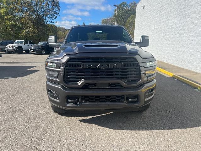 2026 RAM Ram 2500 RAM 2500 BLACK EXPRESS CREW CAB 4X4 8 BOX