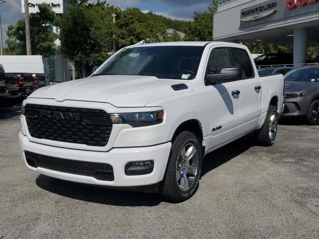 2025 RAM Ram 1500 RAM 1500 TRADESMAN CREW CAB 4X2 57 BOX