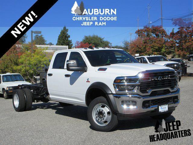 2026 RAM Ram 5500 Chassis Cab RAM 5500 TRADESMAN CHASSIS CREW CAB 4X4 84 CA