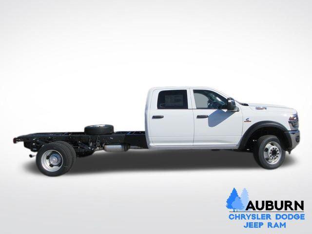 2026 RAM Ram 5500 Chassis Cab RAM 5500 TRADESMAN CHASSIS CREW CAB 4X4 84 CA
