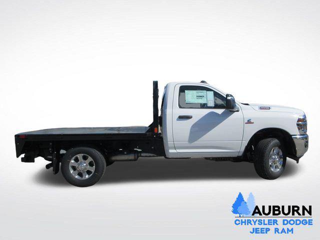 2026 RAM Ram 3500 Chassis Cab RAM 3500 TRADESMAN CHASSIS REGULAR CAB 4X4 60 CA