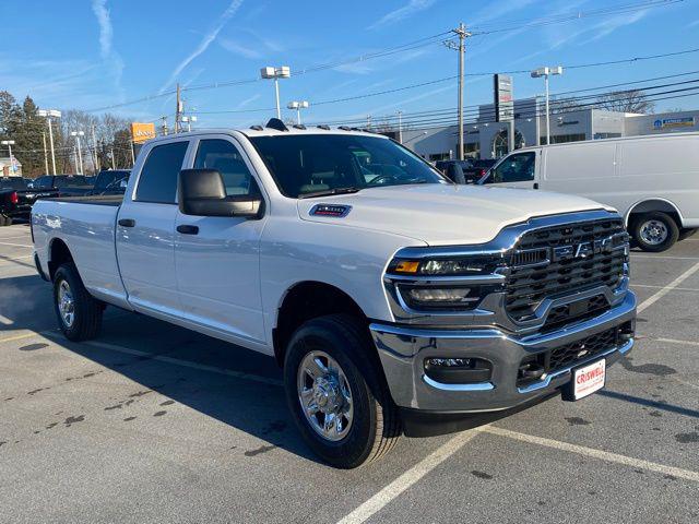 2026 RAM Ram 2500 RAM 2500 TRADESMAN CREW CAB 4X4 8 BOX