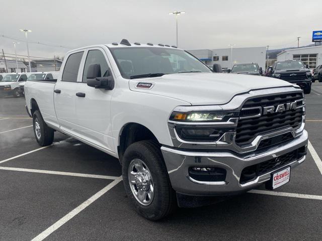 2026 RAM Ram 2500 RAM 2500 TRADESMAN CREW CAB 4X4 8 BOX