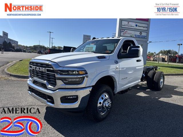 2026 RAM Ram 3500 Chassis Cab RAM 3500 BIG HORN CHASSIS REGULAR CAB 4X4 60 CA 2026 RAM Ram 3500 Chassis Cab RAM 3500 BIG HORN CHASSIS REGULAR CAB 4X4 60 CA