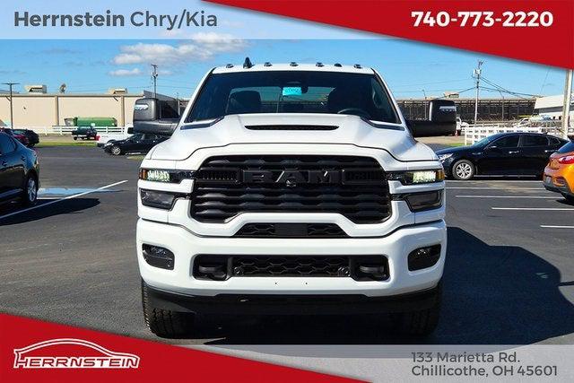 2026 RAM Ram 2500 RAM 2500 BLACK EXPRESS CREW CAB 4X4 64 BOX 2026 RAM Ram 2500 RAM 2500 BLACK EXPRESS CREW CAB 4X4 64 BOX