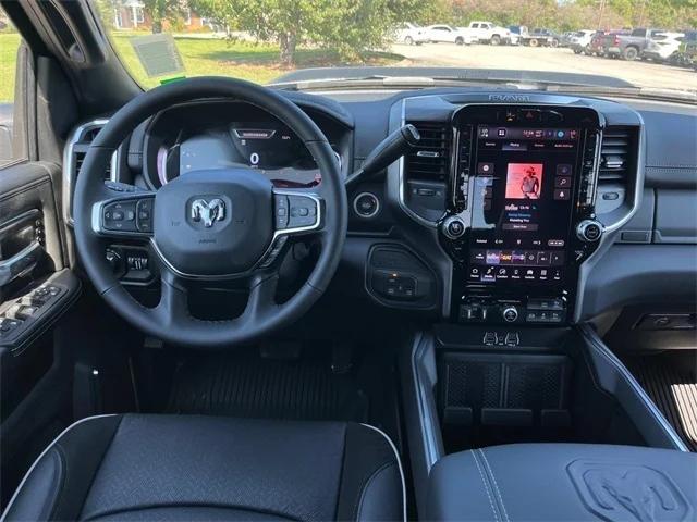 2026 RAM Ram 3500 RAM 3500 LARAMIE CREW CAB 4X4 64 BOX 2026 RAM Ram 3500 RAM 3500 LARAMIE CREW CAB 4X4 64 BOX