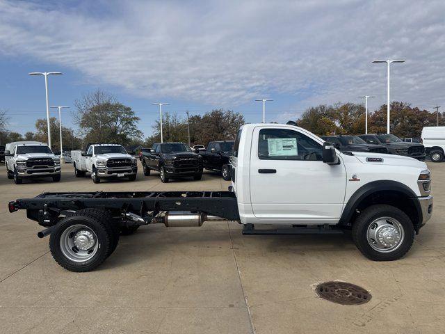 2026 RAM Ram 5500 Chassis Cab RAM 5500 TRADESMAN CHASSIS REGULAR CAB 4X4 84 CA