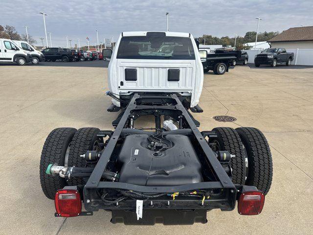 2026 RAM Ram 5500 Chassis Cab RAM 5500 TRADESMAN CHASSIS REGULAR CAB 4X4 84 CA