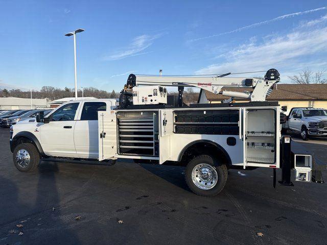 2026 RAM Ram 5500 Chassis Cab RAM 5500 TRADESMAN CHASSIS CREW CAB 4X4 84 CA