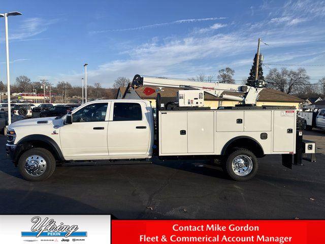 2026 RAM 5500 Chassis RAM 5500 TRADESMAN CHASSIS CREW CAB 4X4 84 CA