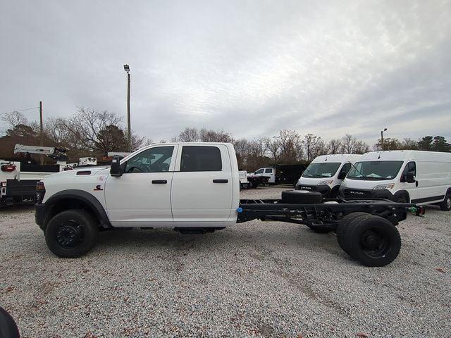 2026 RAM Ram 4500 Chassis Cab RAM 4500 TRADESMAN CHASSIS CREW CAB 4X4 84 CA