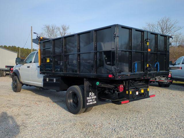 2026 RAM Ram 5500 Chassis Cab RAM 5500 TRADESMAN CHASSIS CREW CAB 4X4 84 CA