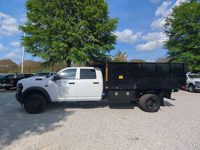 2026 RAM Ram 5500 Chassis Cab RAM 5500 TRADESMAN CHASSIS CREW CAB 4X4 84 CA