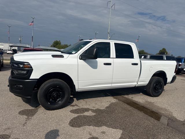 2026 RAM Ram 2500 RAM 2500 TRADESMAN CREW CAB 4X2 64 BOX