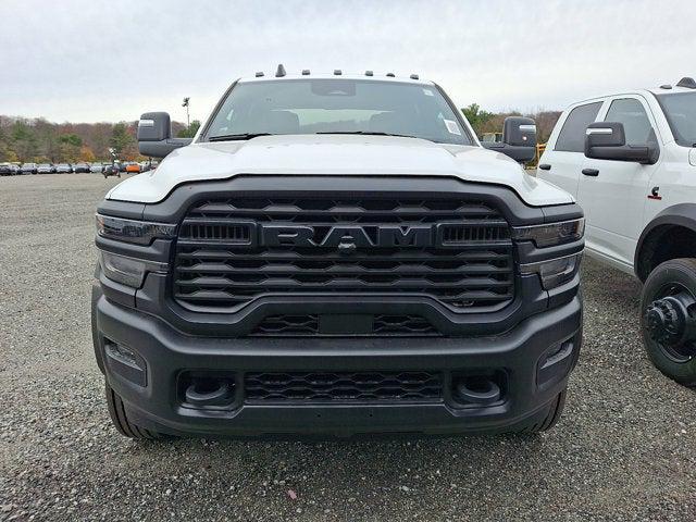 2026 RAM Ram 4500 Chassis Cab RAM 4500 TRADESMAN CHASSIS CREW CAB 4X4 60 CA 2026 RAM Ram 4500 Chassis Cab RAM 4500 TRADESMAN CHASSIS CREW CAB 4X4 60 CA