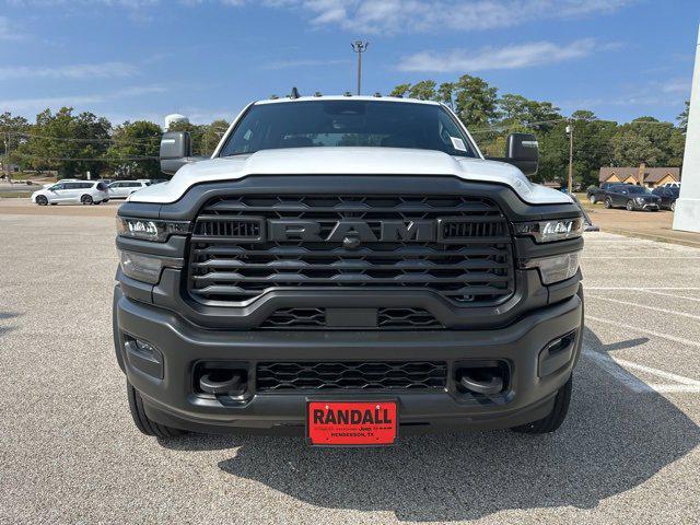 2026 RAM Ram 5500 Chassis Cab RAM 5500 TRADESMAN CHASSIS CREW CAB 4X4 84 CA 2026 RAM Ram 5500 Chassis Cab RAM 5500 TRADESMAN CHASSIS CREW CAB 4X4 84 CA