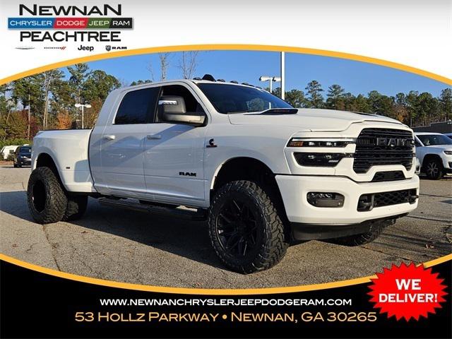 2026 RAM Ram 3500 RAM 3500 LARAMIE MEGA CAB 4X4 64 BOX 2026 RAM Ram 3500 RAM 3500 LARAMIE MEGA CAB 4X4 64 BOX