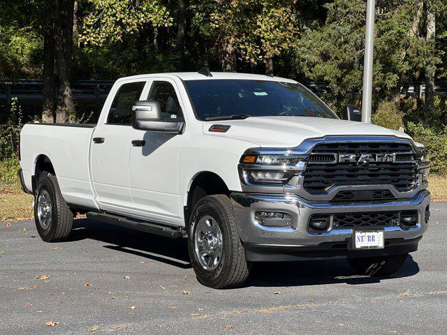 2026 RAM Ram 2500 RAM 2500 TRADESMAN CREW CAB 4X4 8 BOX