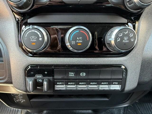 2026 Ram 3500 Chassis Cab Tradesman