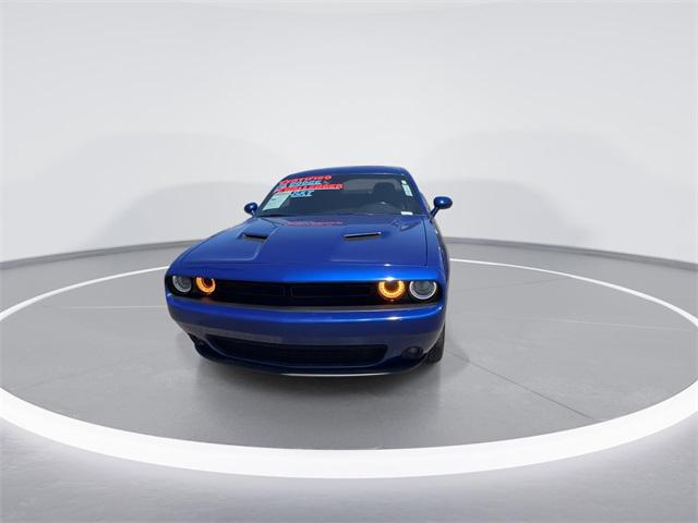 2022 Dodge Challenger SXT